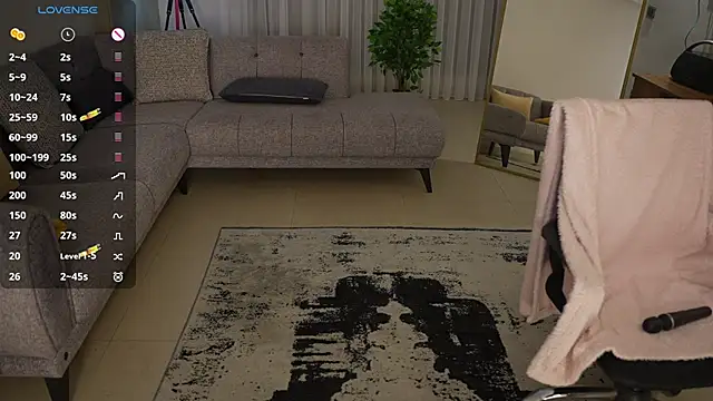 Snapshot of Vassiilisa chatting on 02-22-25, 04:09 Vassiilisa online show from 02-22-25, 04:09