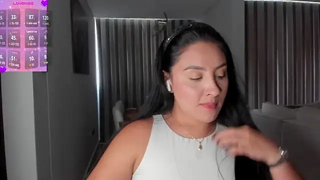 AnushaKumari online show from 01-13-26, 06:57