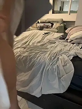 sweeti Em online show from 02-23-25, 08:11