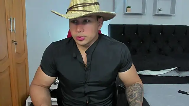 tyler hank01 online show from 12-03-25, 02:08