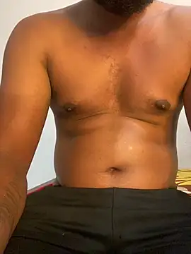  Cute ariana  online show from 04-25-26, 01:41