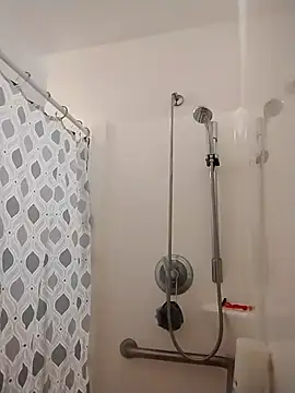 Snapshot of JGRisk chatting on 09-15-25, 03:34 JGRisk online show from 09-15-25, 03:34