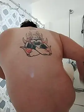 Snapshot of JGRisk chatting on 09-22-25, 01:35 JGRisk online show from 09-22-25, 01:35