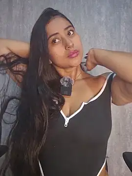 Valentinne z online show from 11-29-25, 03:59