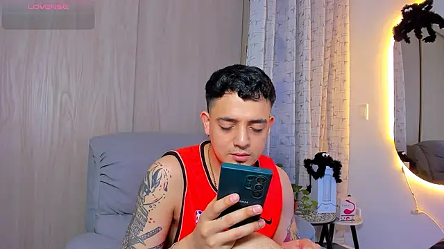 alejandro calderon1 online show from 10-30-25, 02:35