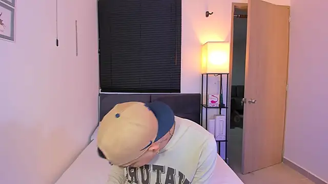 alejandro calderon1 online show from 04-03-26, 05:27