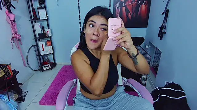 Hannah-grace online show from 10-06-25, 02:03