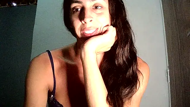 AlexiaDuucan online show from 03-08-25, 07:42