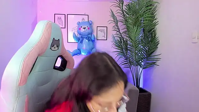 Kyomi chang online show from 03-01-25, 01:18