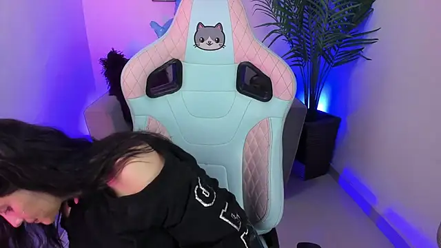 Kyomi chang online show from 03-07-25, 01:40