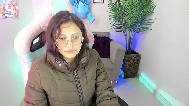 Kyomi chang online show from 03-11-25, 12:17