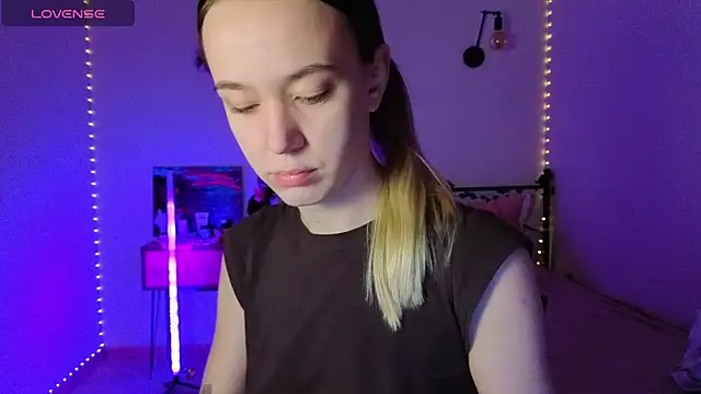 SexyCocobutt online show from 10-31-25, 07:53