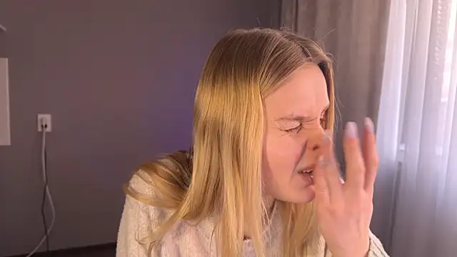 Snapshot of Chanel_Gill chatting on 01-03-25, 10:20 Chanel Gill online show from 01-03-25, 10:20