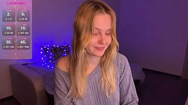 Snapshot of Chanel_Gill chatting on 01-12-25, 05:54 Chanel Gill online show from 01-12-25, 05:54