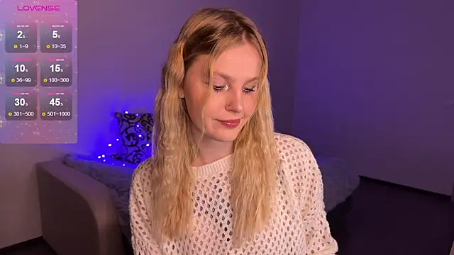 Snapshot of Chanel_Gill chatting on 01-14-25, 03:26 Chanel Gill online show from 01-14-25, 03:26