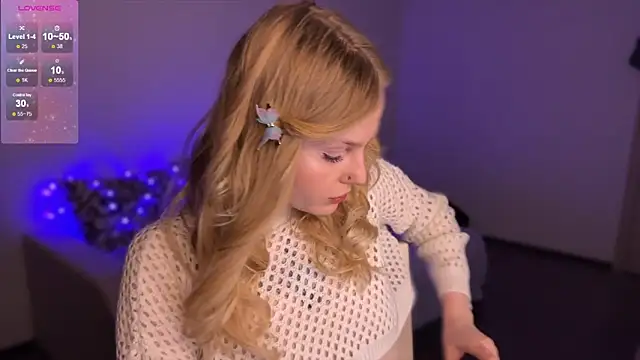 Snapshot of Chanel_Gill chatting on 01-17-25, 07:38 Chanel Gill online show from 01-17-25, 07:38