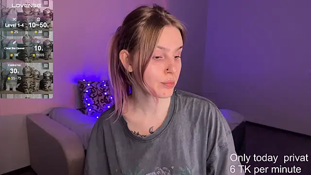 Snapshot of Chanel_Gill chatting on 01-27-25, 10:06 Chanel Gill online show from 01-27-25, 10:06