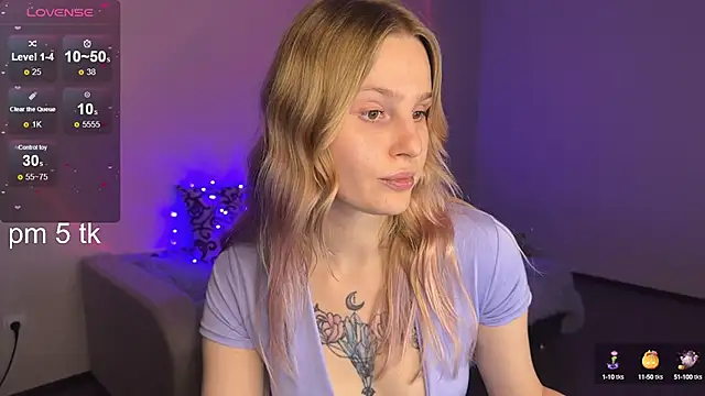 Snapshot of Chanel_Gill chatting on 02-03-25, 06:49 Chanel Gill online show from 02-03-25, 06:49