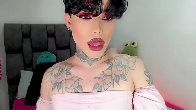 Snapshot of little_star_porn chatting on 02-03-26, 04:10 little star porn online show from 02-03-26, 04:10