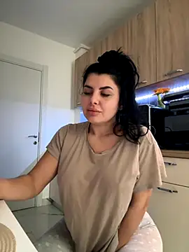 Scarlett-Dream online show from 10-13-25, 06:02