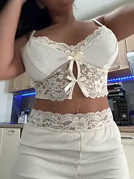 Scarlett-Dream online show from 05-13-26, 07:39