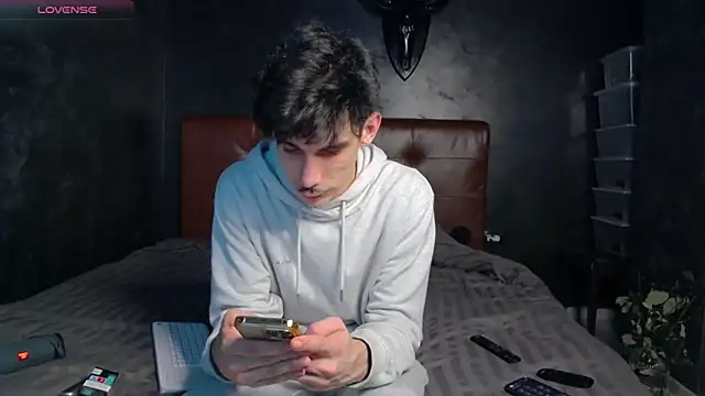 DanielCrush1 online show from 02-24-26, 07:01