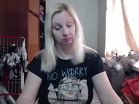 BustyBlond online show from 02-21-25, 06:40