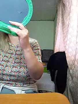 BustyBlond online show from 10-13-25, 04:12