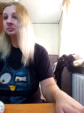 BustyBlond online show from 10-30-25, 06:26