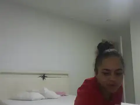 Snapshot of RuggyRackz chatting on 12-10-24, 11:40 RuggyRackz online show from 12-10-24, 11:40