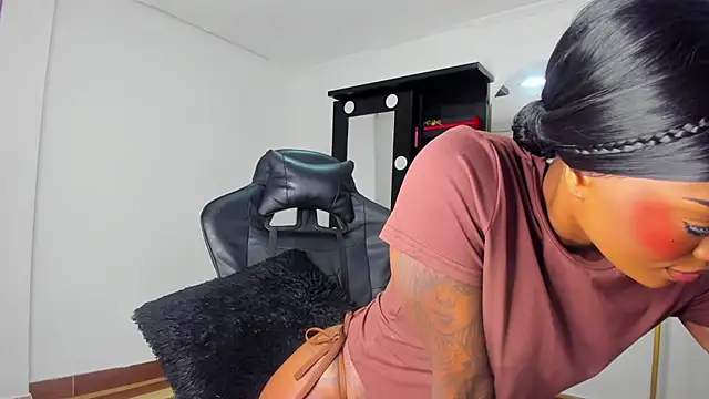 Emattaylor online show from 11-29-25, 11:02