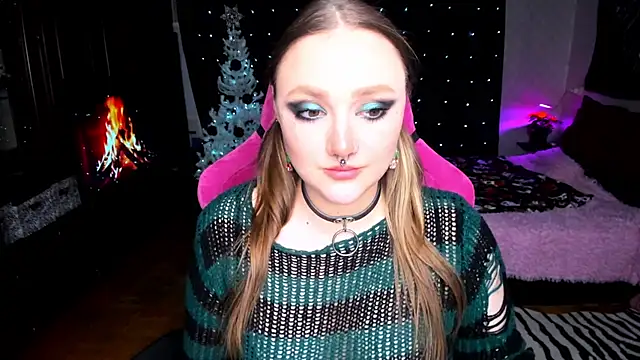 Snapshot of YourDyingBride chatting on 12-21-24, 11:13 YourDyingBride online show from 12-21-24, 11:13