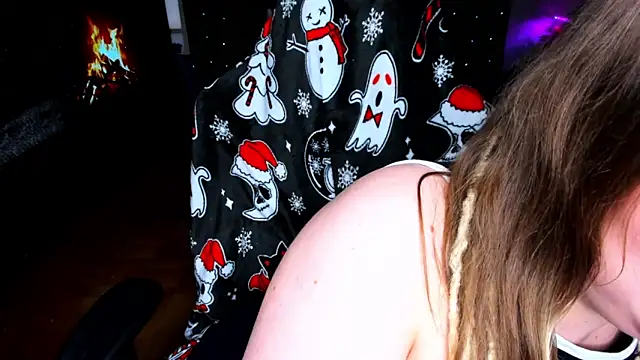 Snapshot of YourDyingBride chatting on 01-17-25, 10:44 YourDyingBride online show from 01-17-25, 10:44