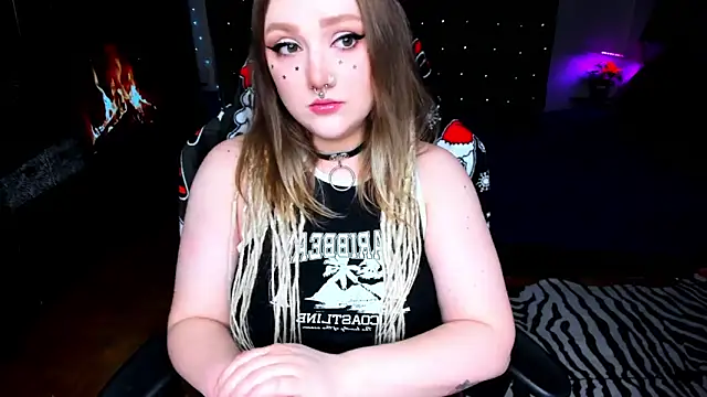 Snapshot of YourDyingBride chatting on 01-18-25, 04:31 YourDyingBride online show from 01-18-25, 04:31