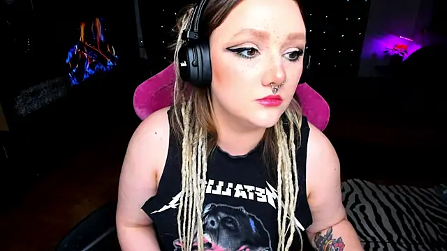 Snapshot of YourDyingBride chatting on 01-30-25, 05:52 YourDyingBride online show from 01-30-25, 05:52