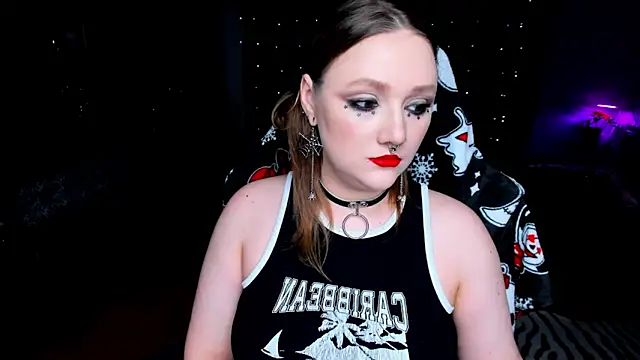 Snapshot of YourDyingBride chatting on 02-23-25, 12:41 YourDyingBride online show from 02-23-25, 12:41