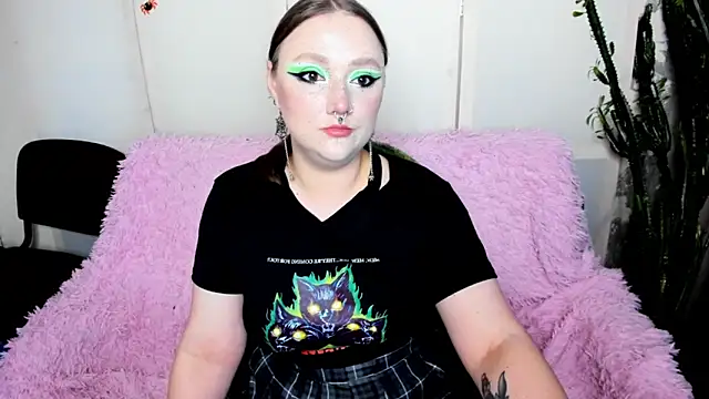 Snapshot of YourDyingBride chatting on 09-19-25, 02:46 YourDyingBride online show from 09-19-25, 02:46