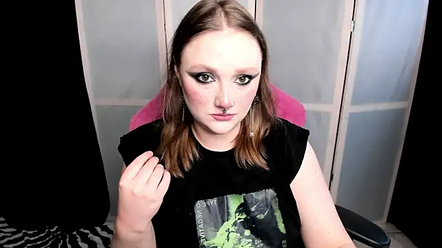 Snapshot of YourDyingBride chatting on 10-18-25, 09:15 YourDyingBride online show from 10-18-25, 09:15