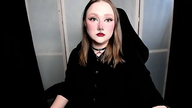 Snapshot of YourDyingBride chatting on 11-13-25, 07:46 YourDyingBride online show from 11-13-25, 07:46