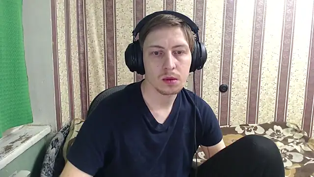 darienlarge online show from 11-02-25, 03:31