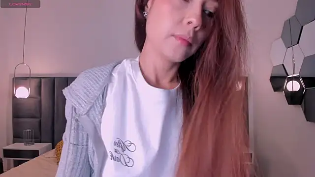 Snapshot of ErikaBenz_ chatting on 07-08-26, 12:20 ErikaBenz online show from 07-08-26, 12:20