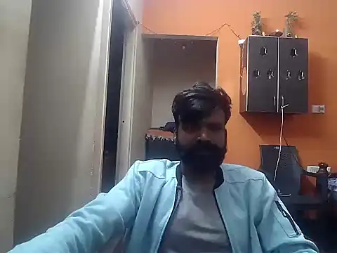 Snapshot of Indiaguy4u chatting on 12-04-24, 02:04 Indiaguy4u online show from 12-04-24, 02:04