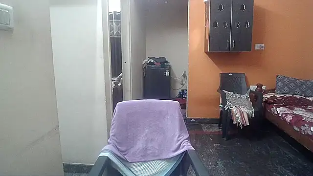 Snapshot of Indiaguy4u chatting on 12-26-24, 02:16 Indiaguy4u online show from 12-26-24, 02:16