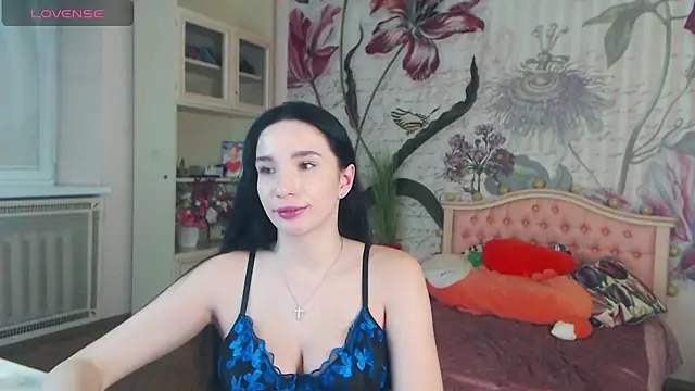 Snapshot of AliciaBow chatting on 12-23-24, 05:11 AliciaBow online show from 12-23-24, 05:11
