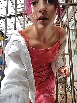  Laary online show from 02-04-26, 08:47