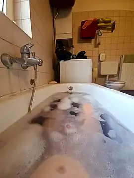 toeloverlive online show from 01-23-25, 09:08