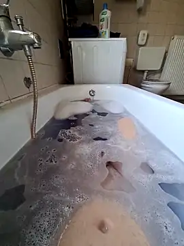 toeloverlive online show from 02-11-25, 08:26