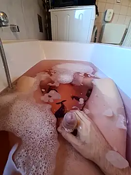 toeloverlive online show from 11-10-25, 12:26