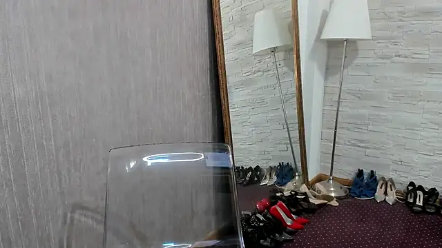 ElisaBaxter online show from 03-04-25, 08:57