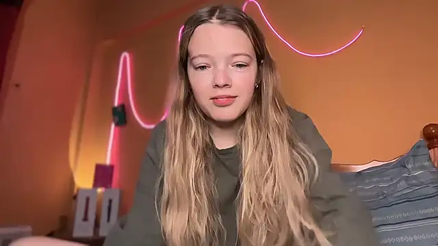 Snapshot of -veranito- chatting on 10-29-25, 03:09 -veranito- online show from 10-29-25, 03:09